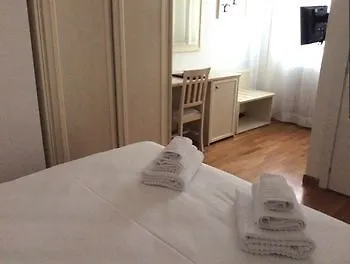 Szálloda Am Residenza Marconi Bologna