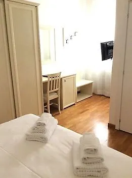 Szálloda Am Residenza Marconi *